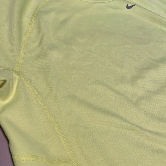 Men Nike T shirt - Picture 3 of 4